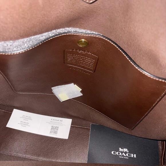 COACH Brooklyn 39 Hobo NWT Maple Brown - Picture 6 of 11